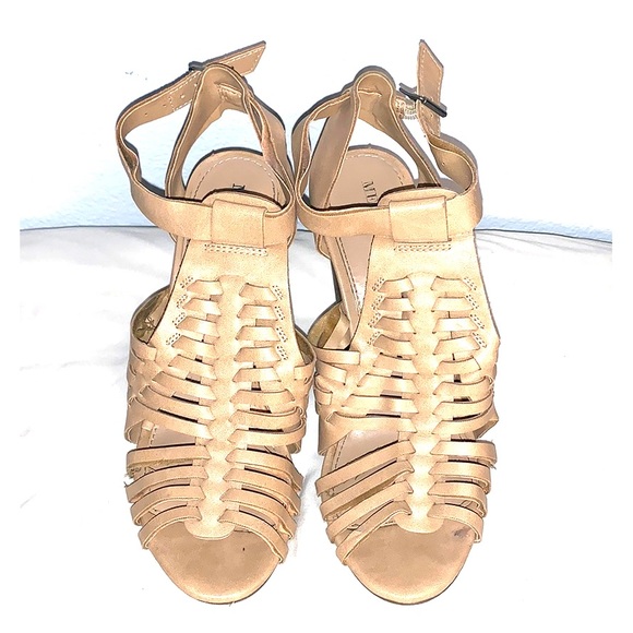 Merona Heels - Picture 1 of 6